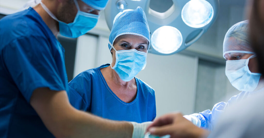 Entendendo a Cirurgia Vascular: tipos, riscos e benefícios